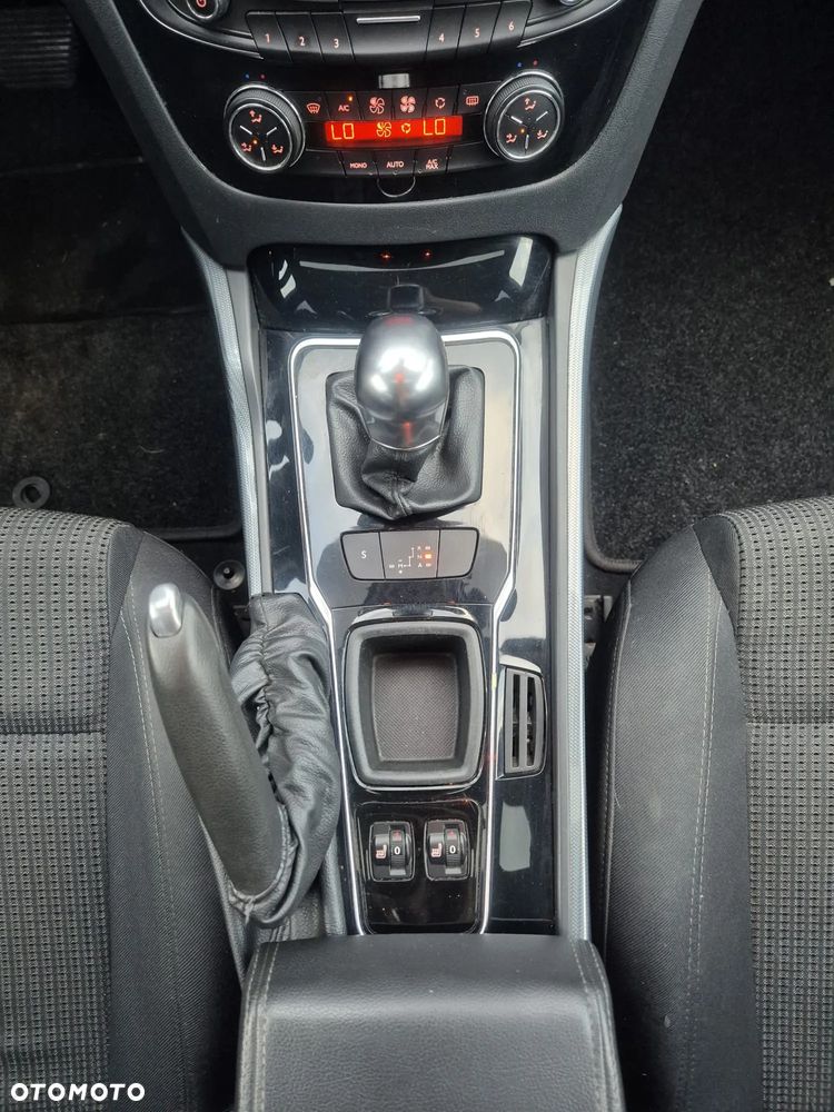 Peugeot 508 1.6 e-HDi Active S&S - 11