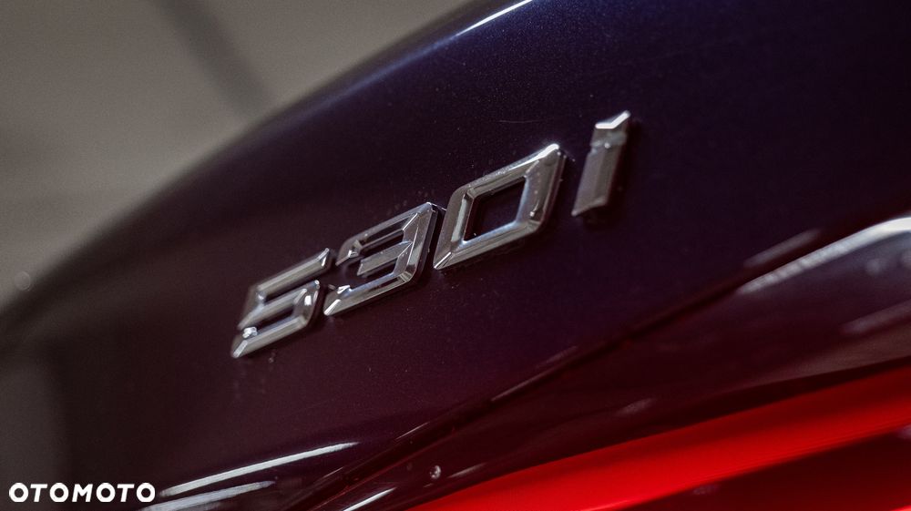 BMW Seria 5 530i xDrive mHEV M Sport sport - 22