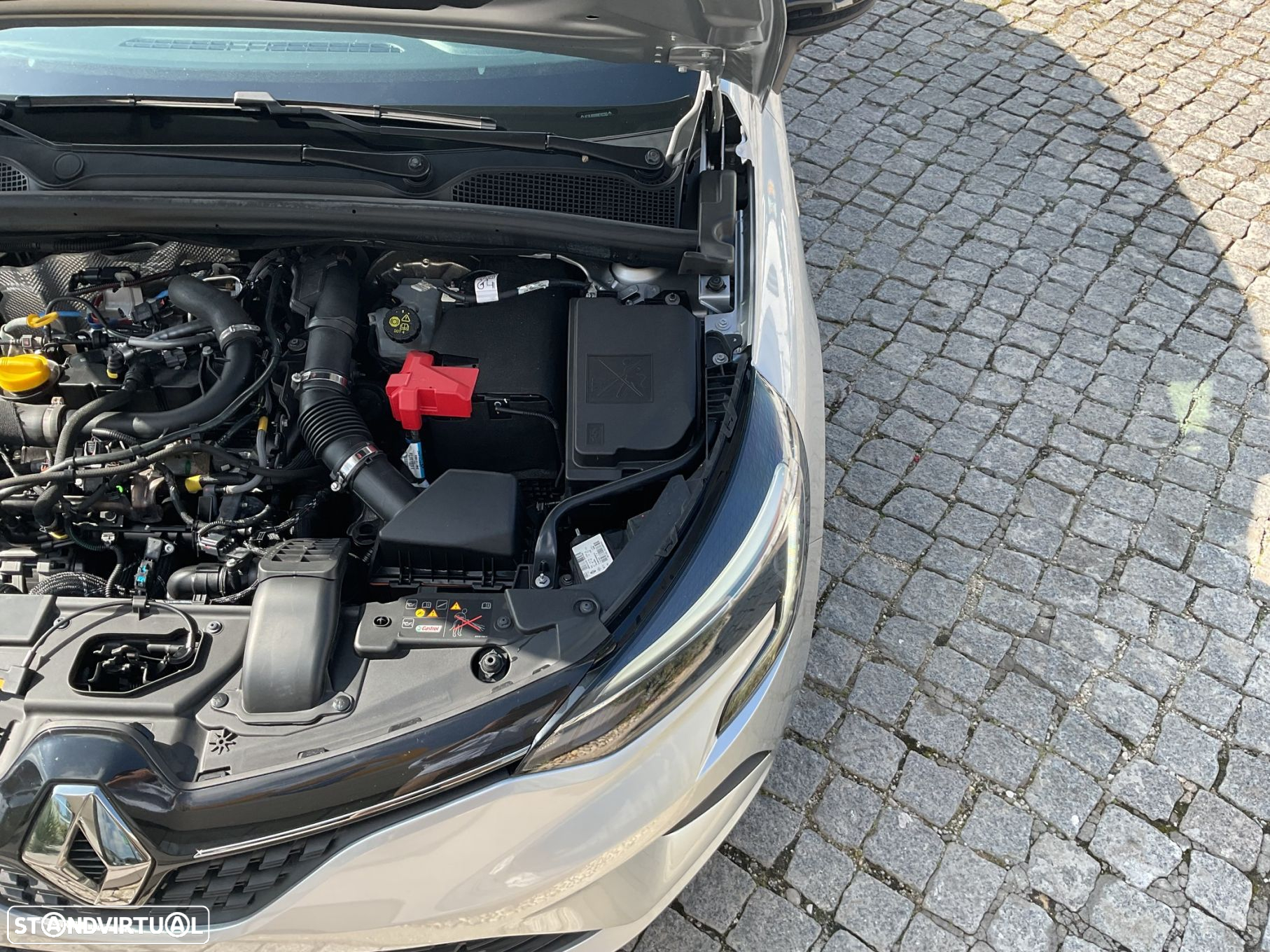 Renault Clio 1.0 TCe Limited - 38