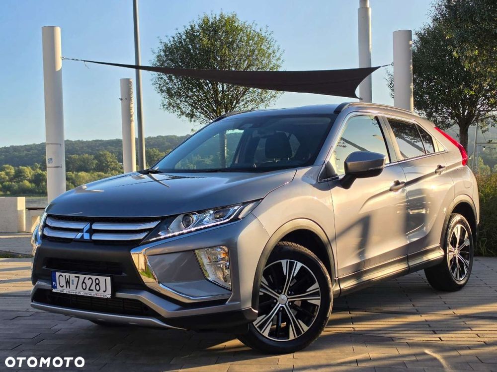 Mitsubishi Eclipse Cross - 21