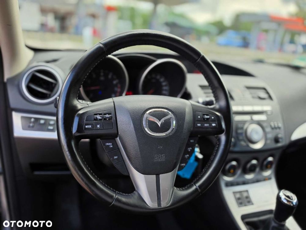 Mazda 3 - 13