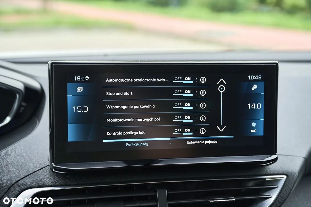 Peugeot 3008 1.5 BlueHDi Allure S&S EAT8 - 29