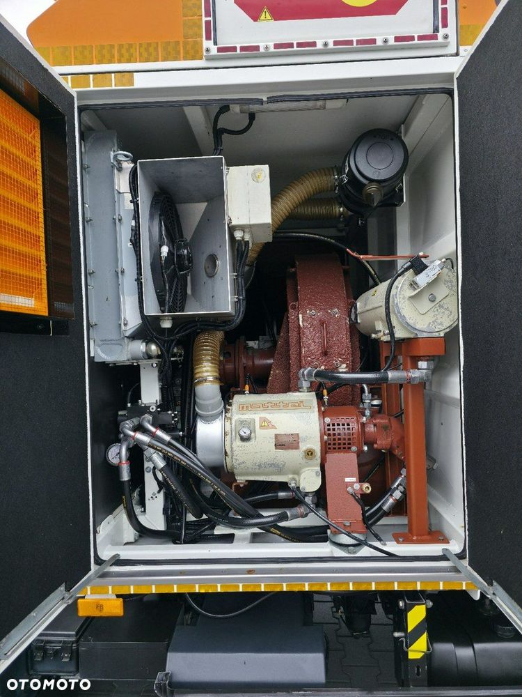 Mitsubishi CANTER odkurzacz koparka ssąca substancje sypkie CITY SAUGER - 13