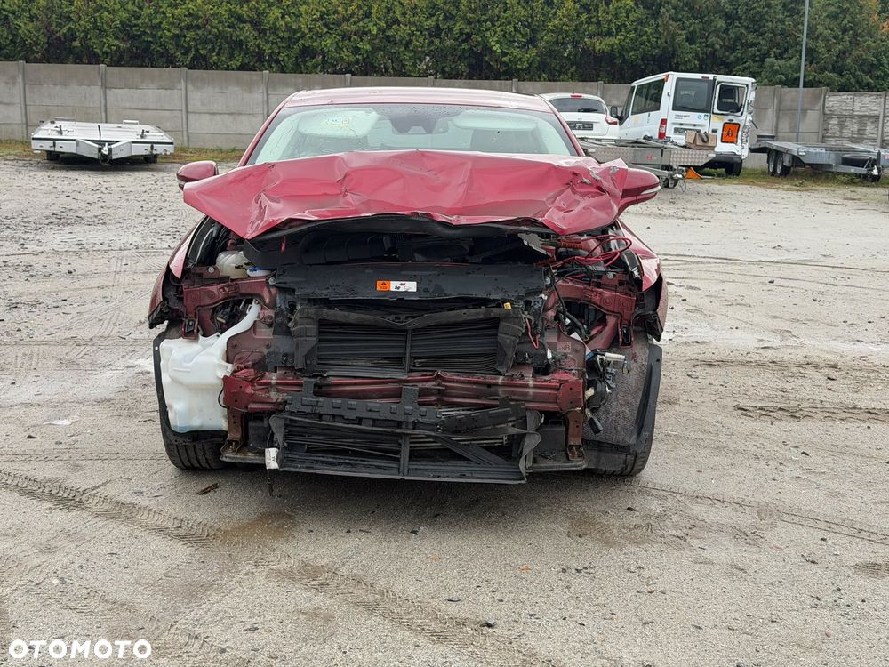 Ford Mondeo 2014 photo 3
