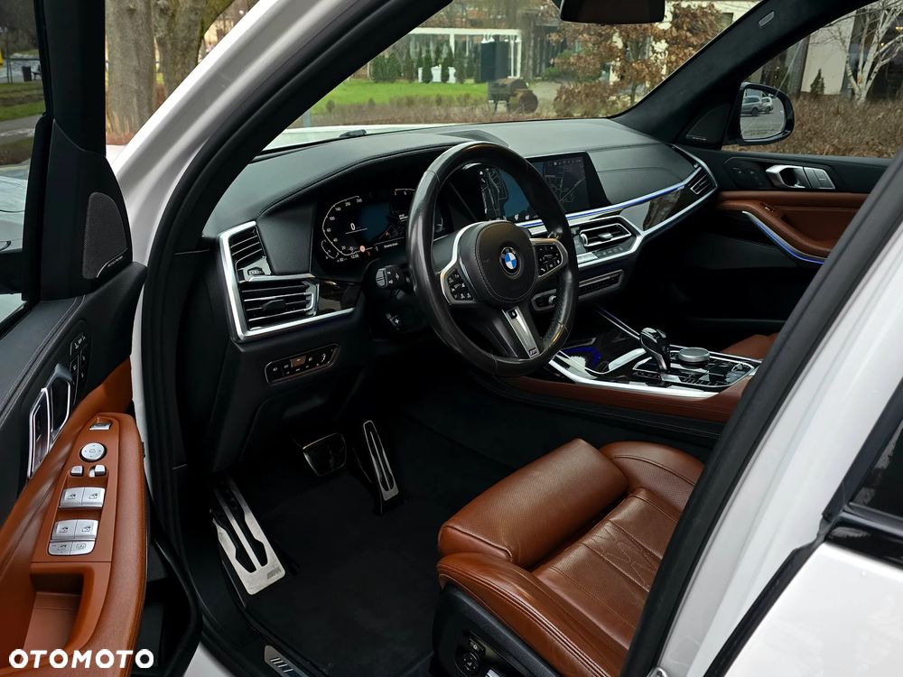 BMW X7 xDrive40i - 8