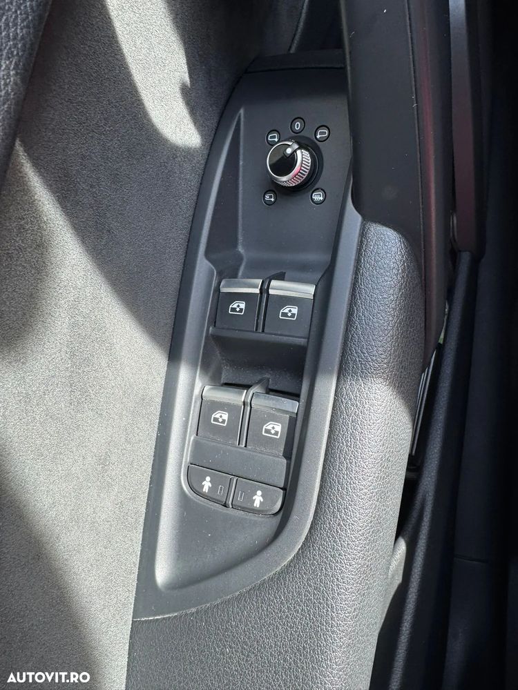 Audi Q5 40 TDI quattro S tronic S line - 5