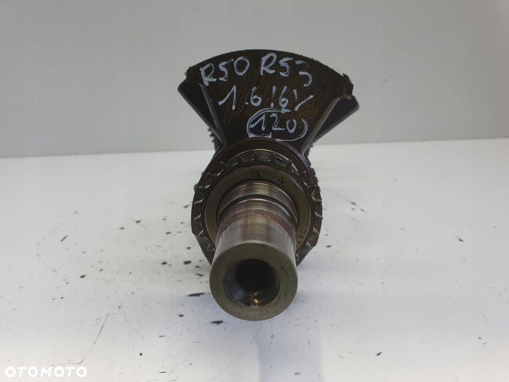 Mini Cooper R50 R53 1.6 16V WAŁ KORBOWY 04777684AA - 3