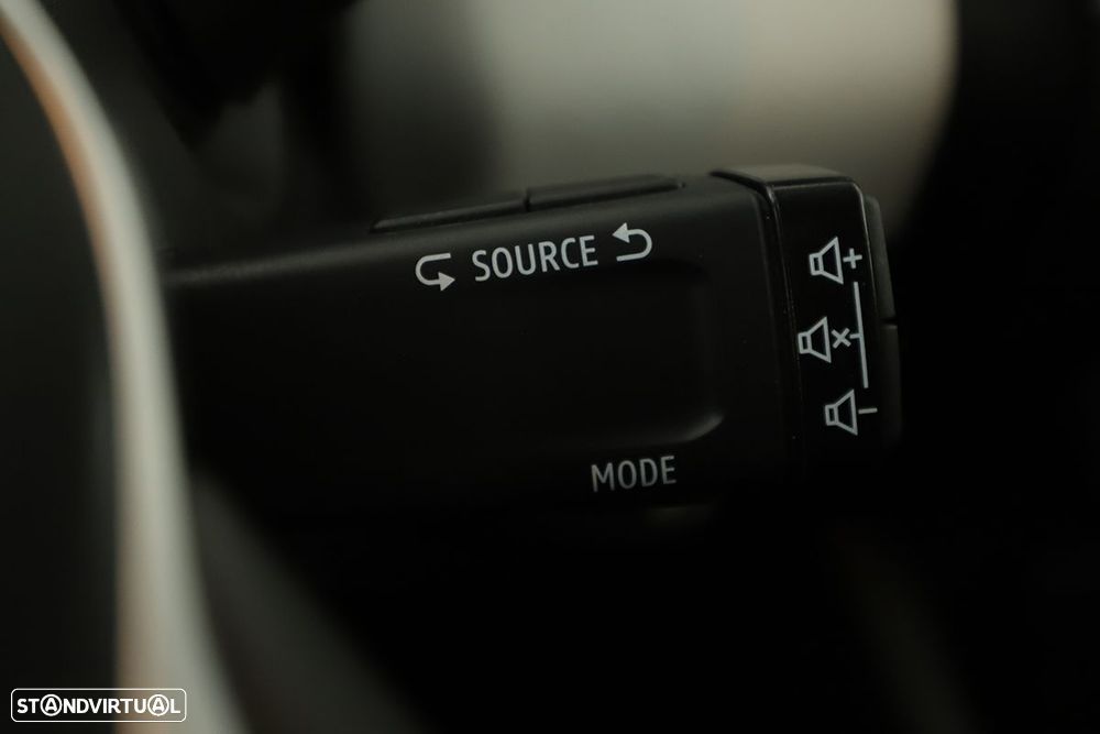 Renault Clio 1.0 TCe Limited - 18