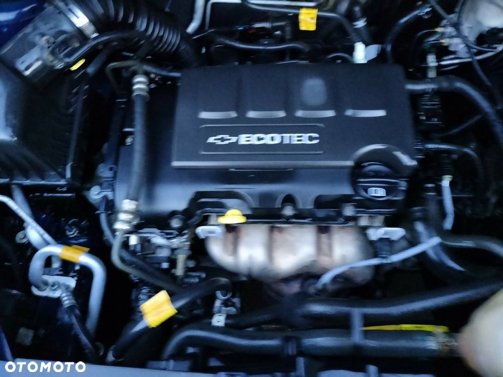 Chevrolet Aveo - 4