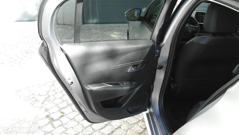 Peugeot 208 1.2 PureTech Allure - 16