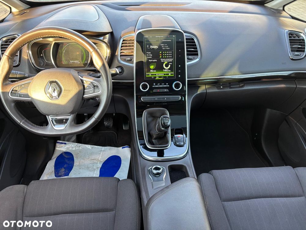 Renault Espace - 16