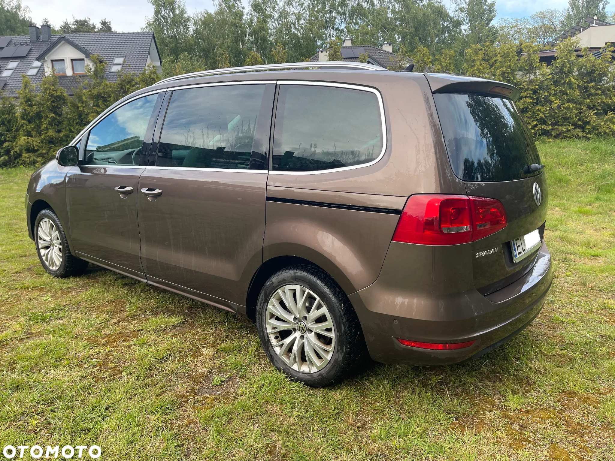 Volkswagen Sharan 2.0 TDI Highline DSG - 4