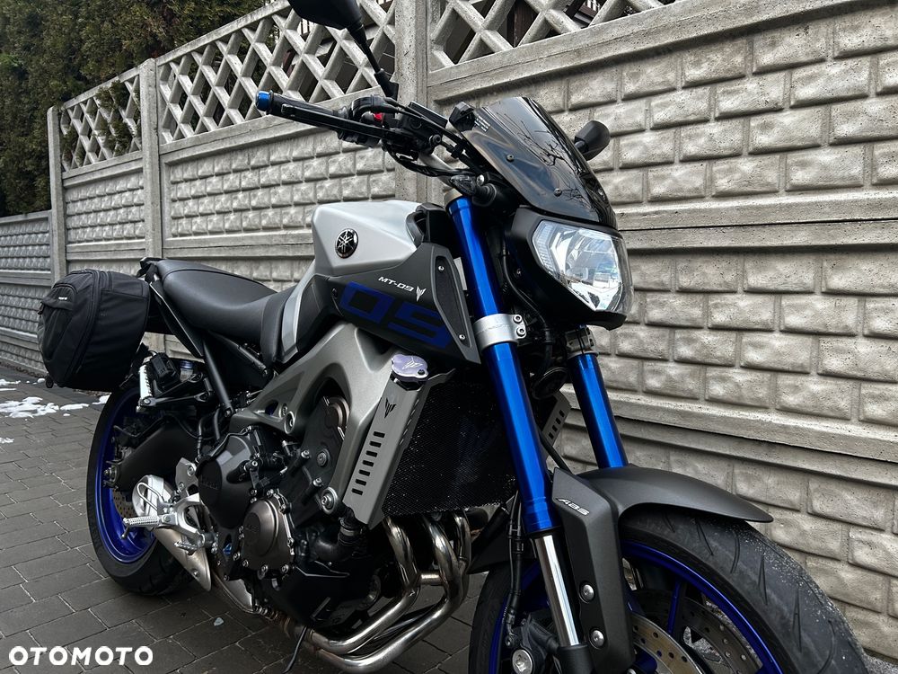 Yamaha MT - 8