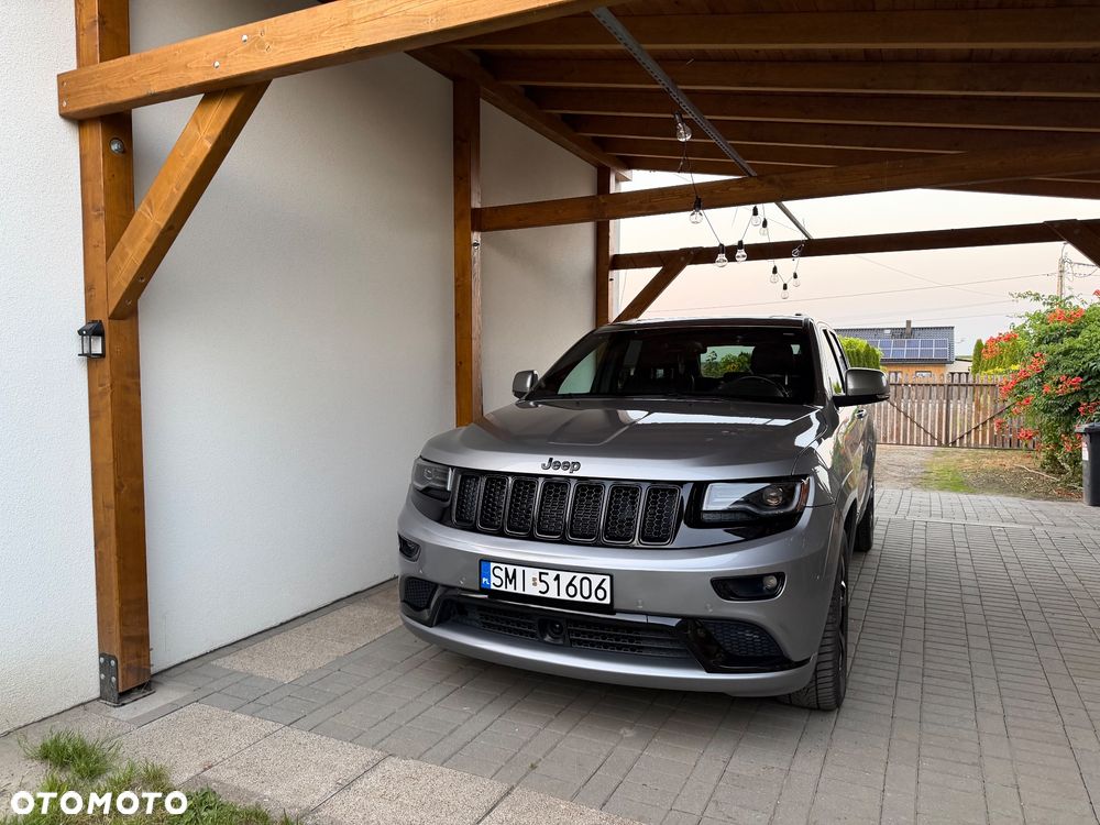 Jeep Grand Cherokee 5.7 V8 Overland Summit - 2
