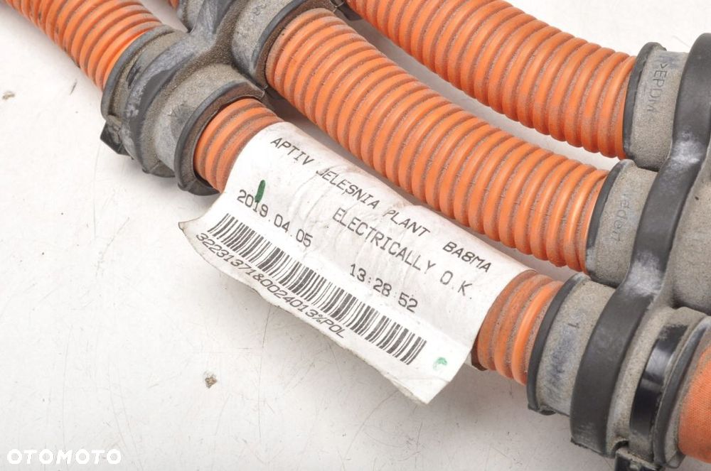 VOLVO T8 HYBRID WIĄZKA PRZEWODY 32231371 31444273 - 3