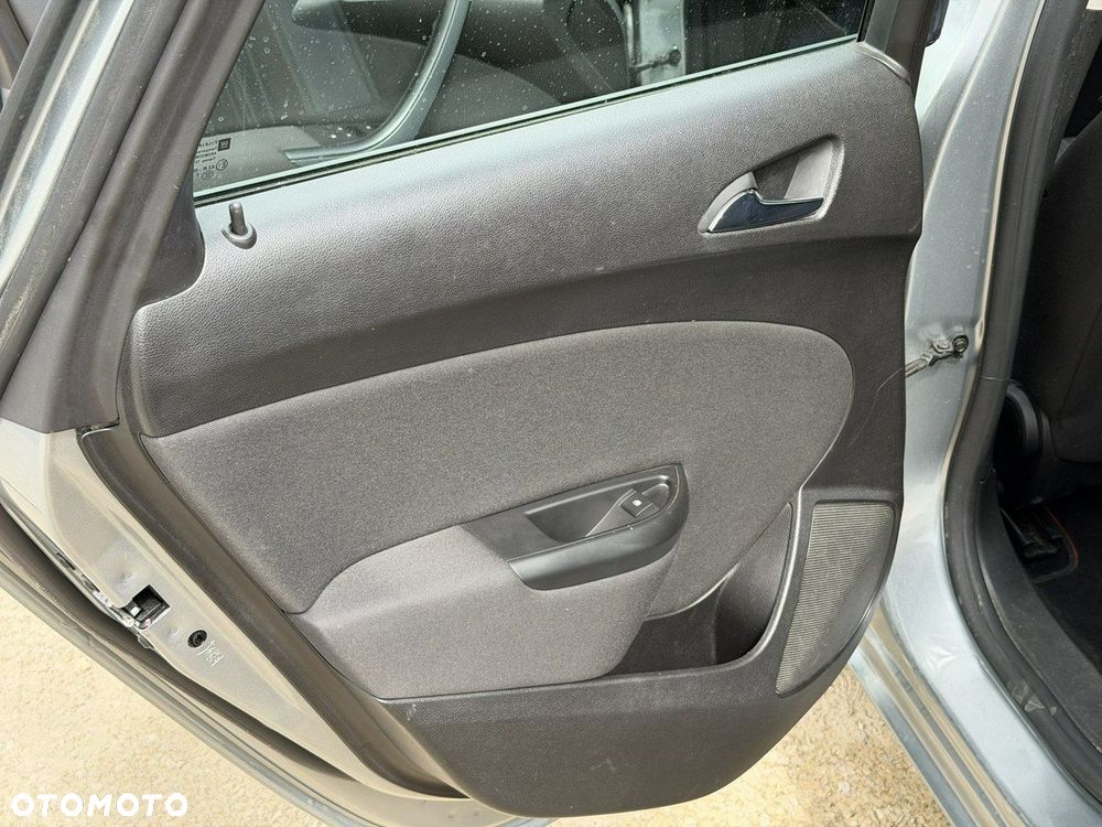 Opel Astra - 14