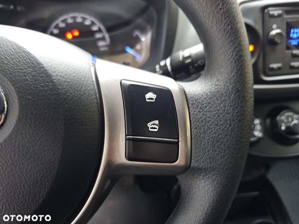 Toyota Yaris 1.5 Active - 12