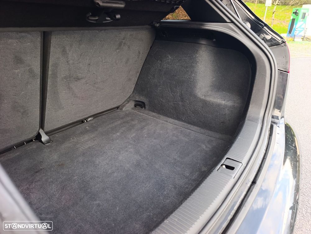 Audi A3 Sportback 1.6 TDI S-line - 42