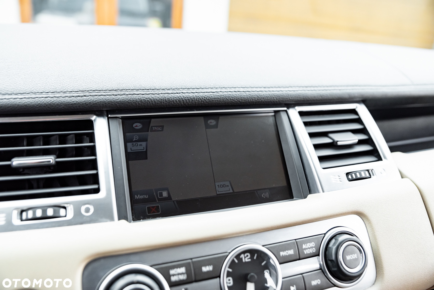 Land Rover Range Rover Sport TDV6 HSE - 32