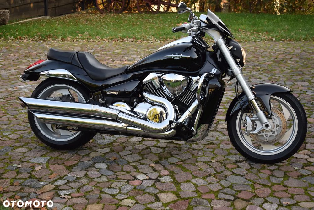 Suzuki Intruder - 39