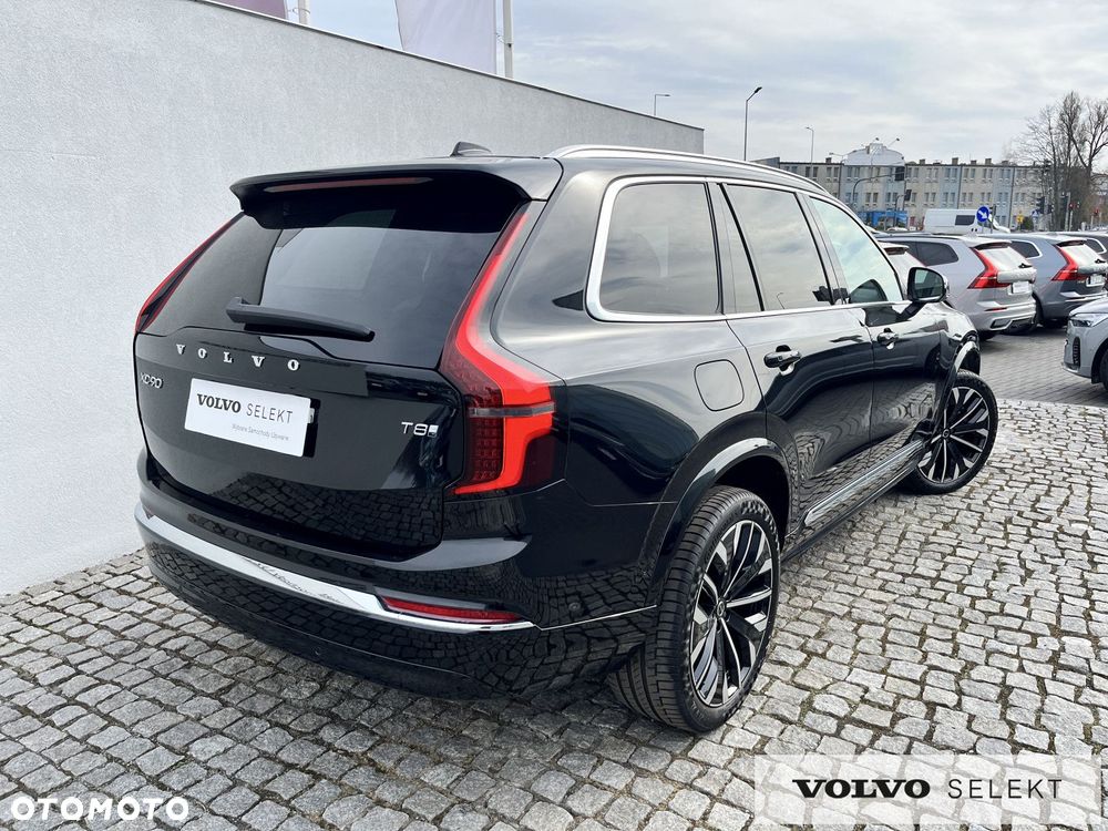 Volvo XC 90 - 8