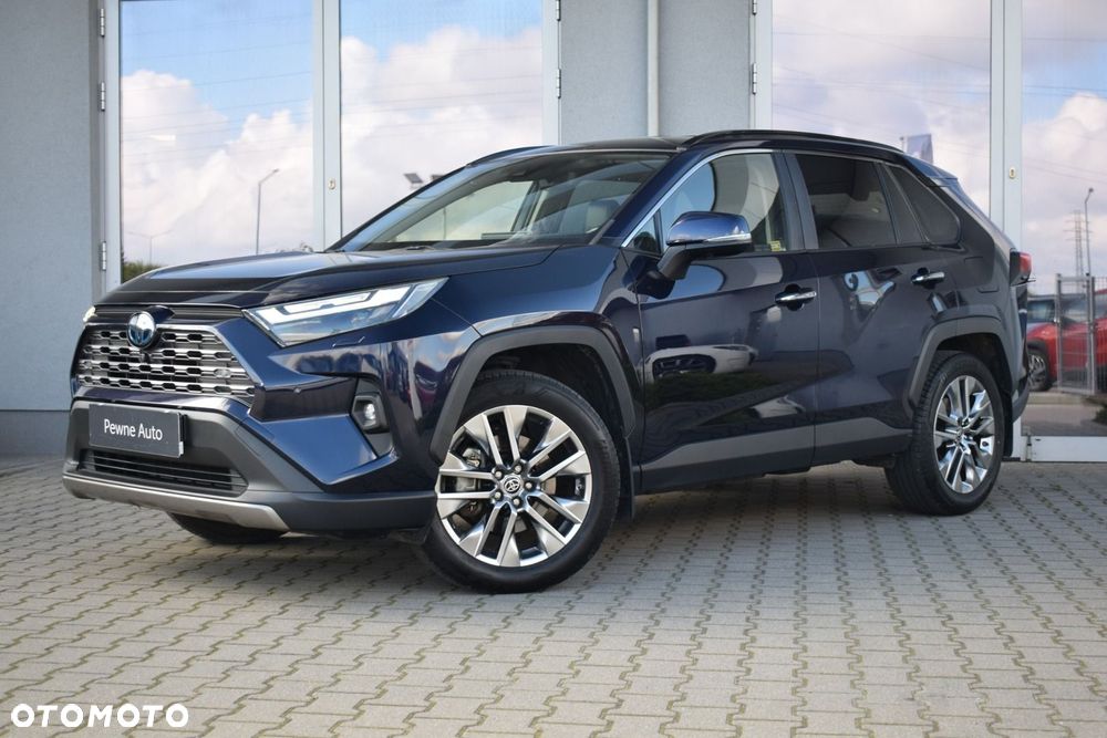Toyota RAV4 - 1