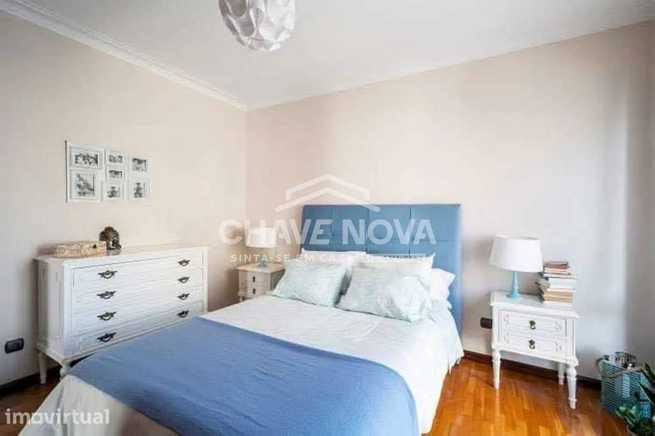 Moradia Isolada V4 c/ Garagem Box em Vilar de Andorinho - Grande imagem: 5/25