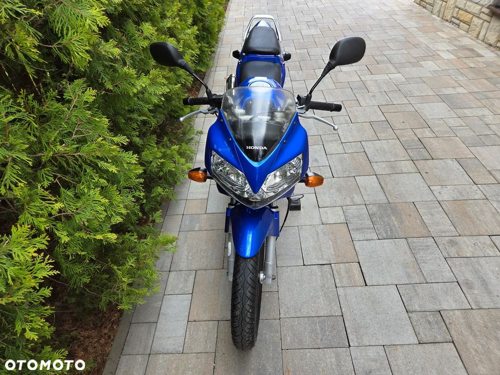 Honda CBR - 9