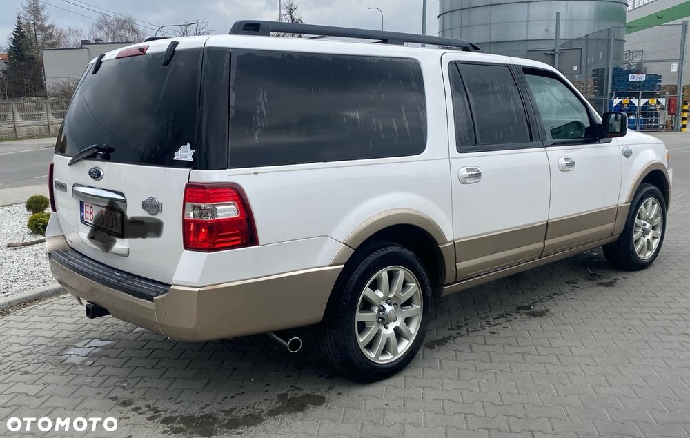 Ford Expedition 5.4 XLT 4WD - 5