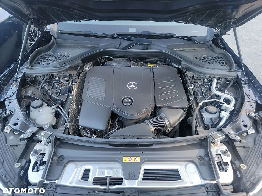 Mercedes-Benz GLC 300 4Matic 9G-TRONIC - 8
