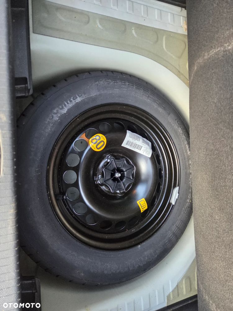 Opel Corsa 1.4 Color Edition - 32