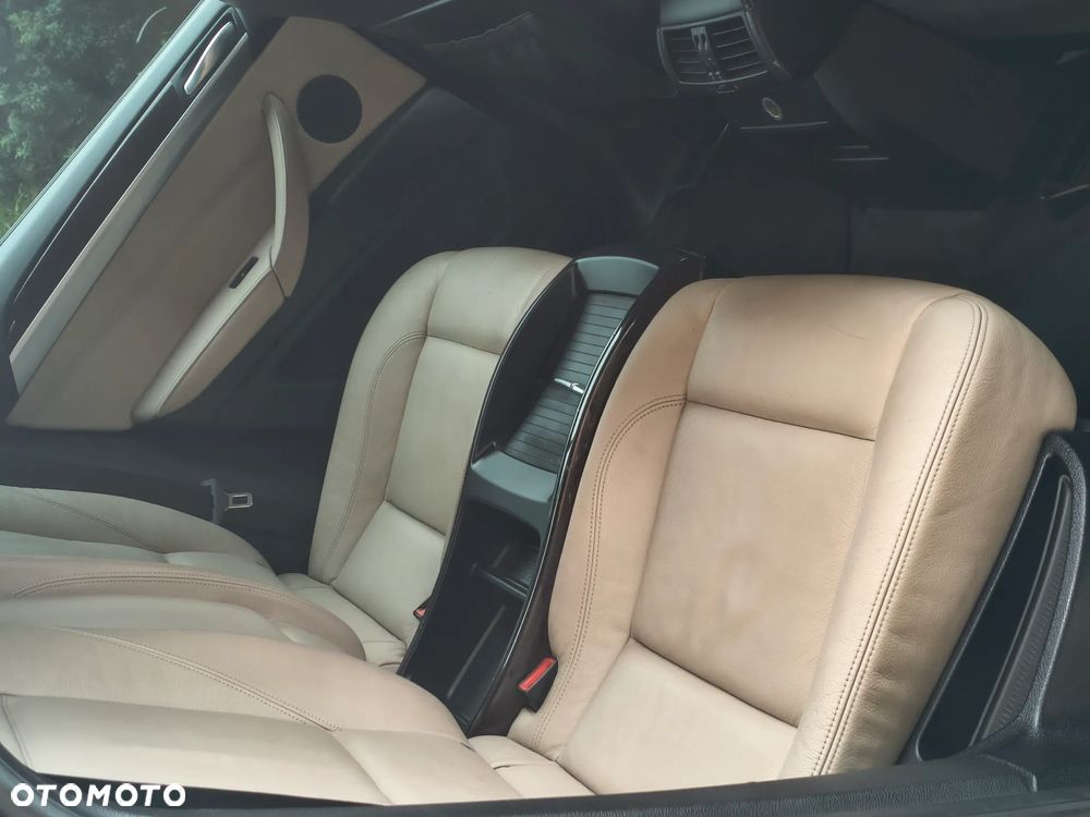 BMW X6 - 12