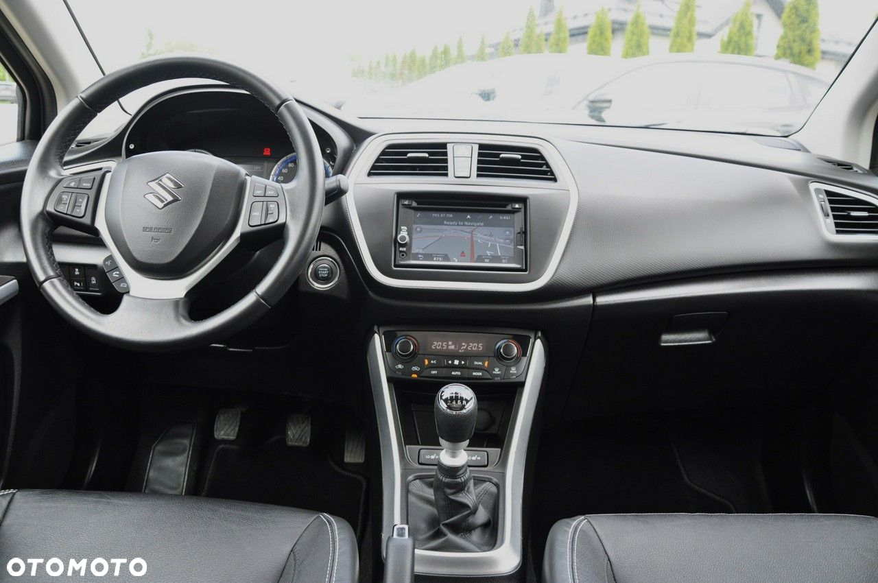Suzuki SX4 S-Cross 1.6 DDiS Premium Plus - 15