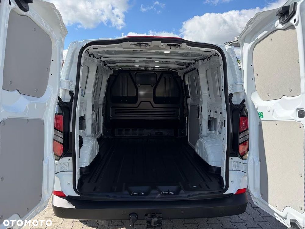 Ford Transit Custom L1 Van Trend 136KM - 10