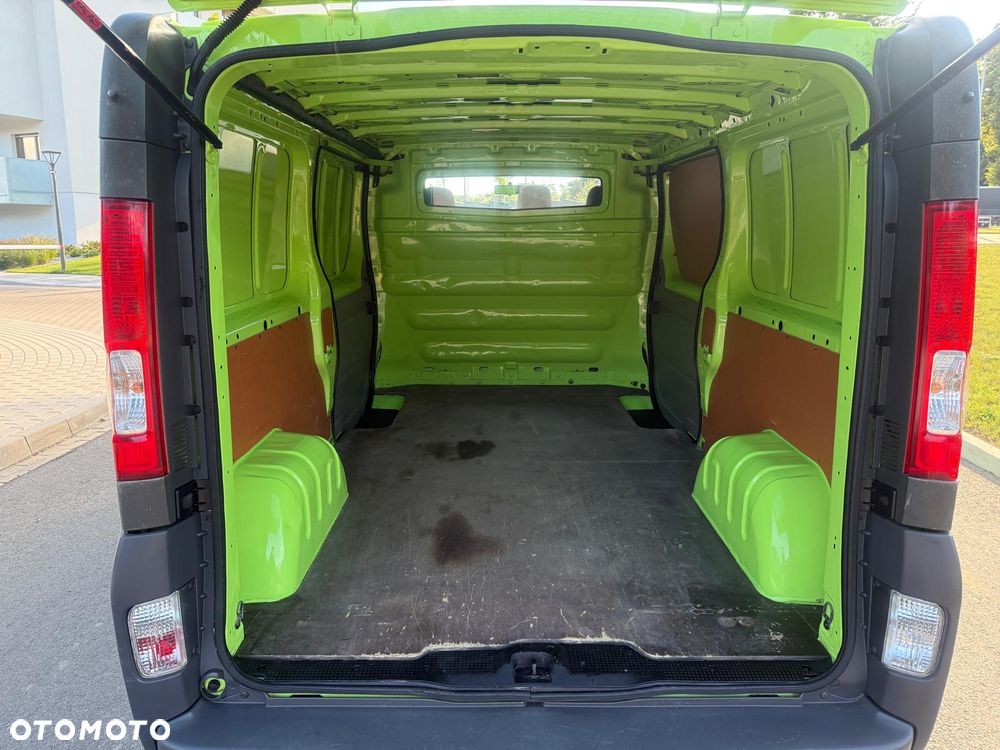 Renault Trafic - 8