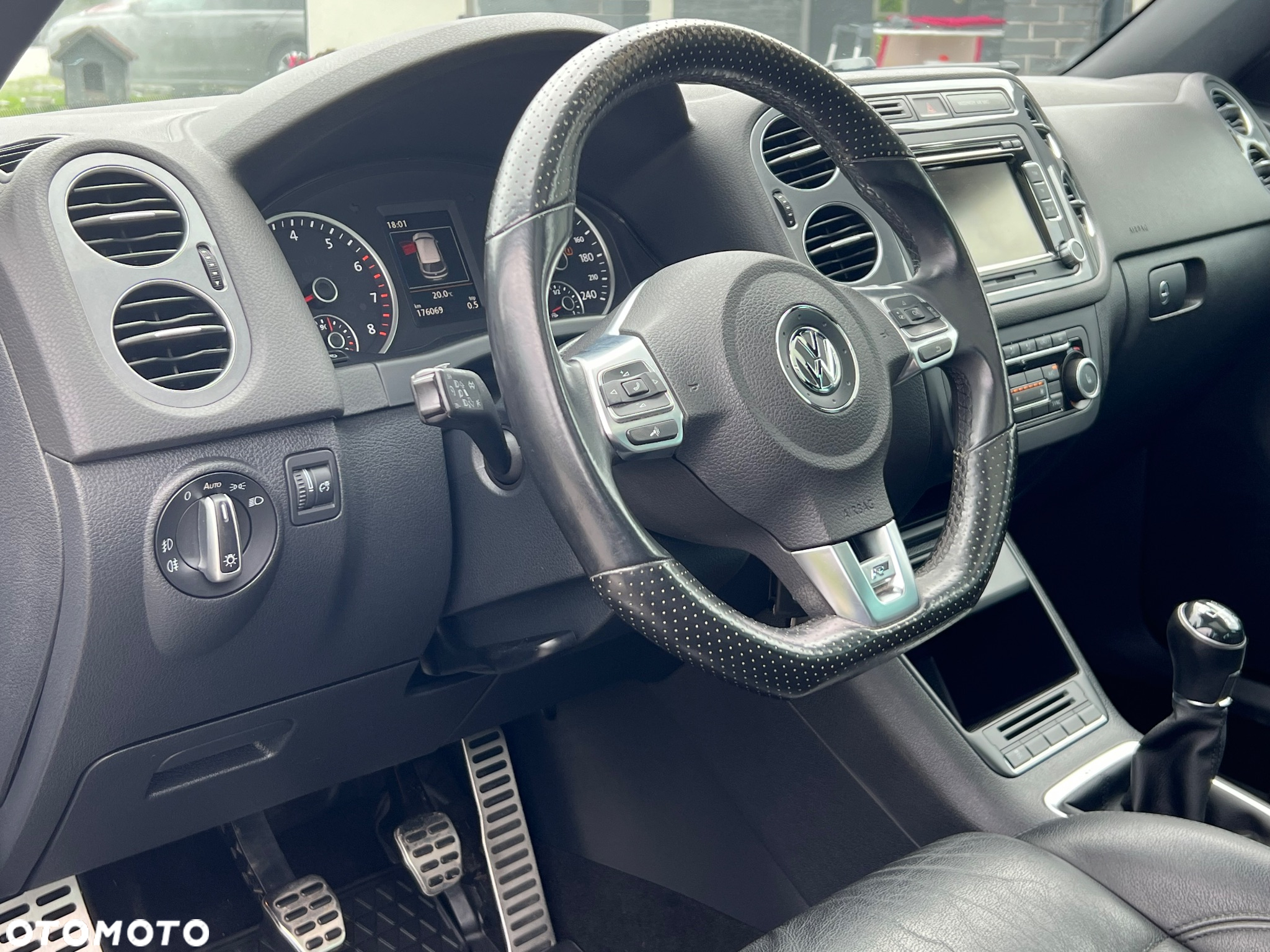 Volkswagen Tiguan 1.4 TSI 4Mot R-Style - 25