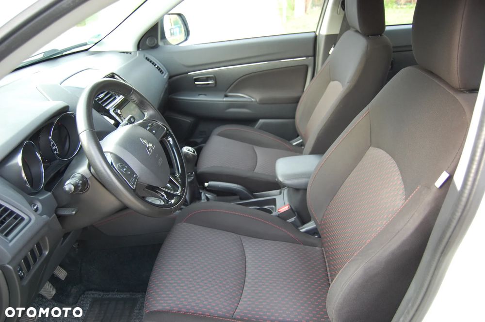 Mitsubishi ASX 1.6 ClearTec 2WD Edition+ - 19