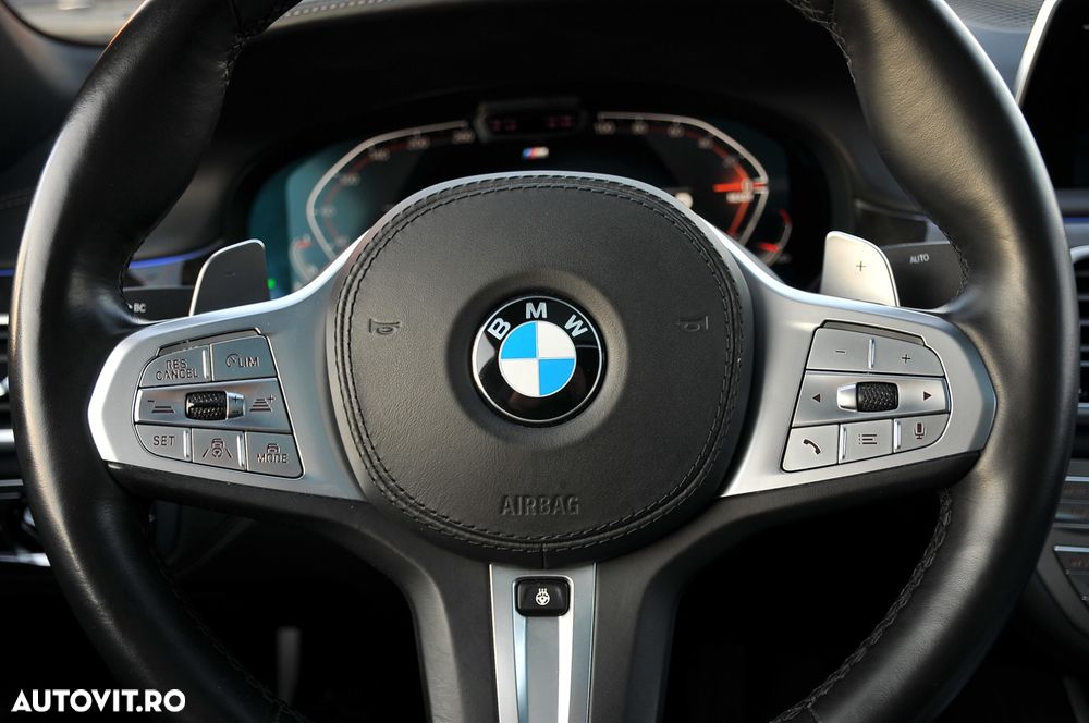 BMW Seria 7 740d xDrive - 33
