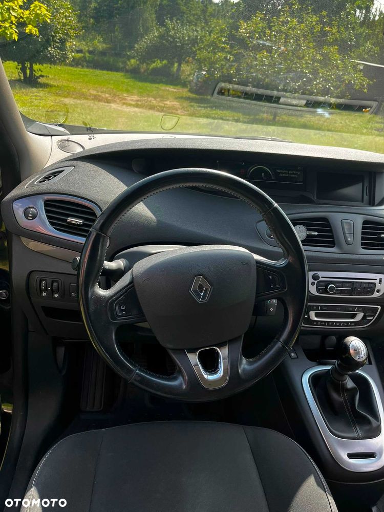 Renault Scenic - 5