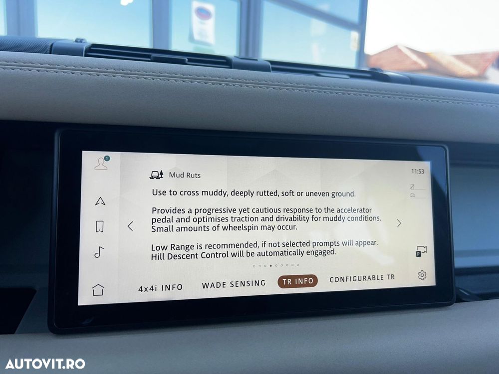 Land Rover Defender - 39