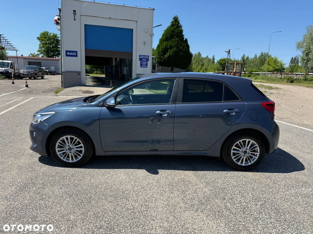Kia Rio 1.2 Business Line - 12