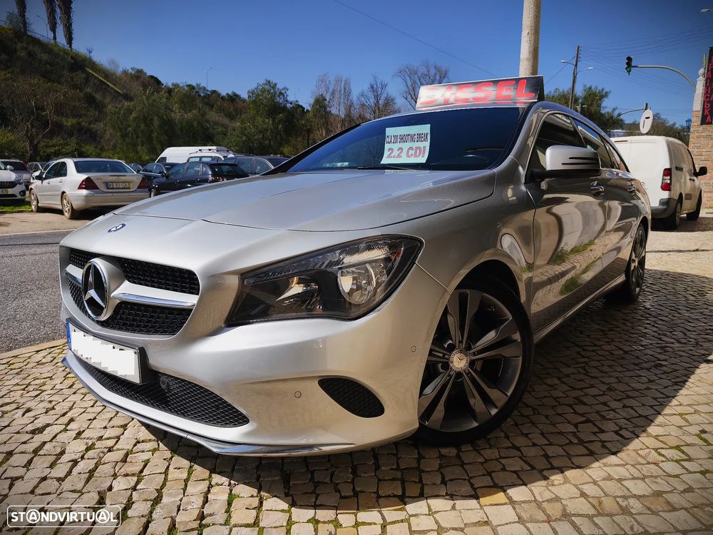 Mercedes-Benz CLA 200 - 17
