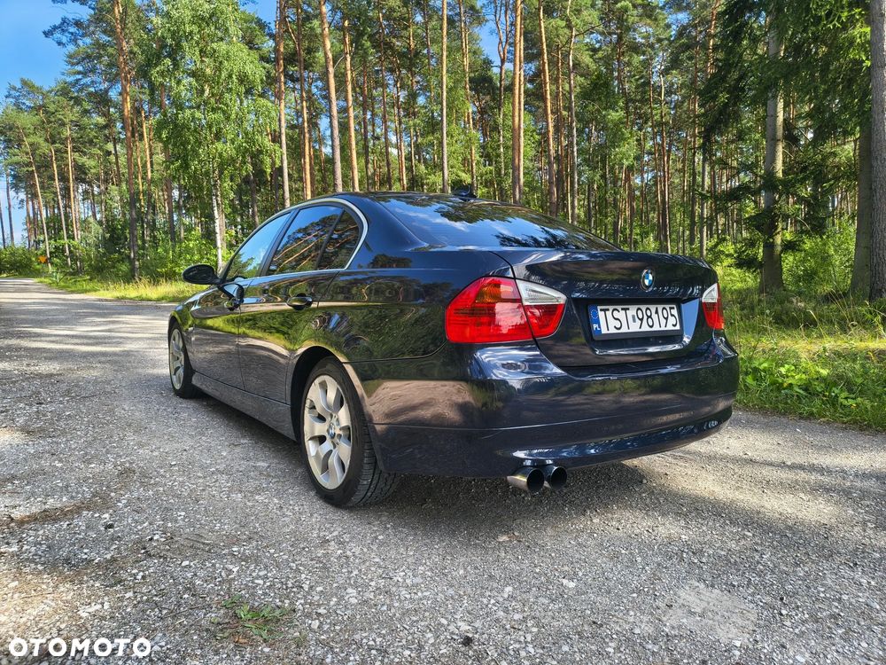 BMW Seria 3 - 17