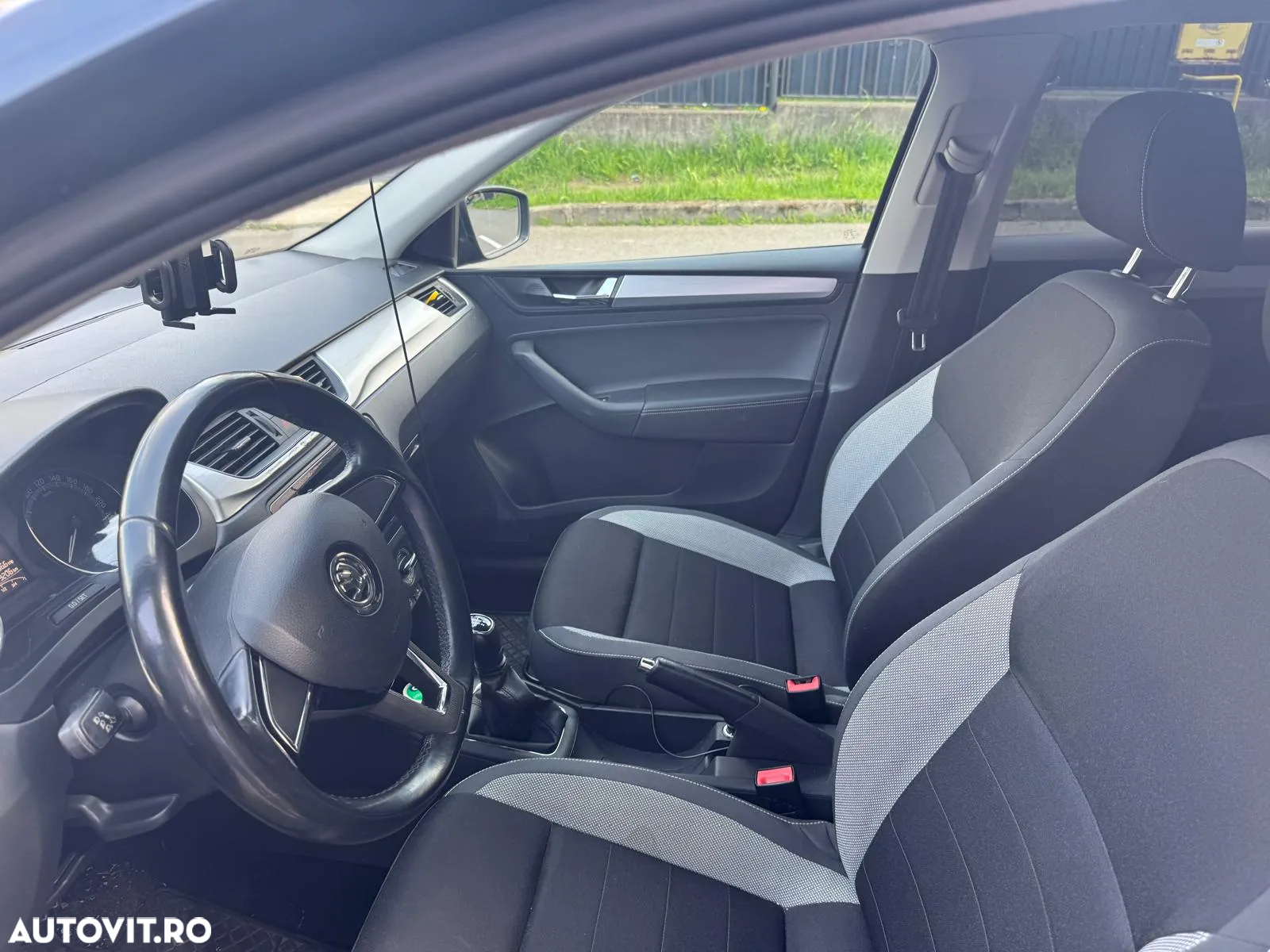 Skoda RAPID Spaceback 1.0 TSI Ambition - 4