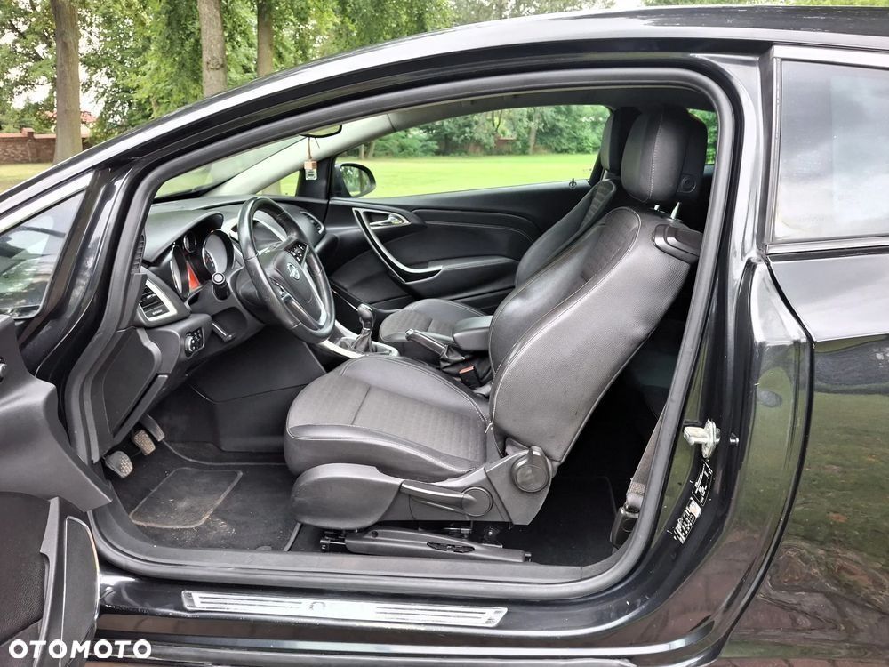 Opel Astra 2.0 CDTI Sport S&S - 28