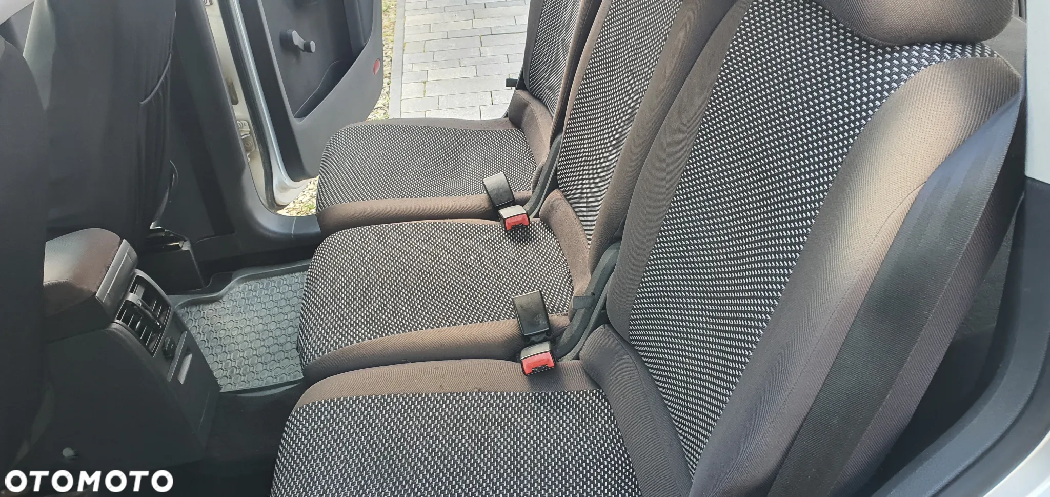 Volkswagen Touran 1.9 TDI Trendline - 7