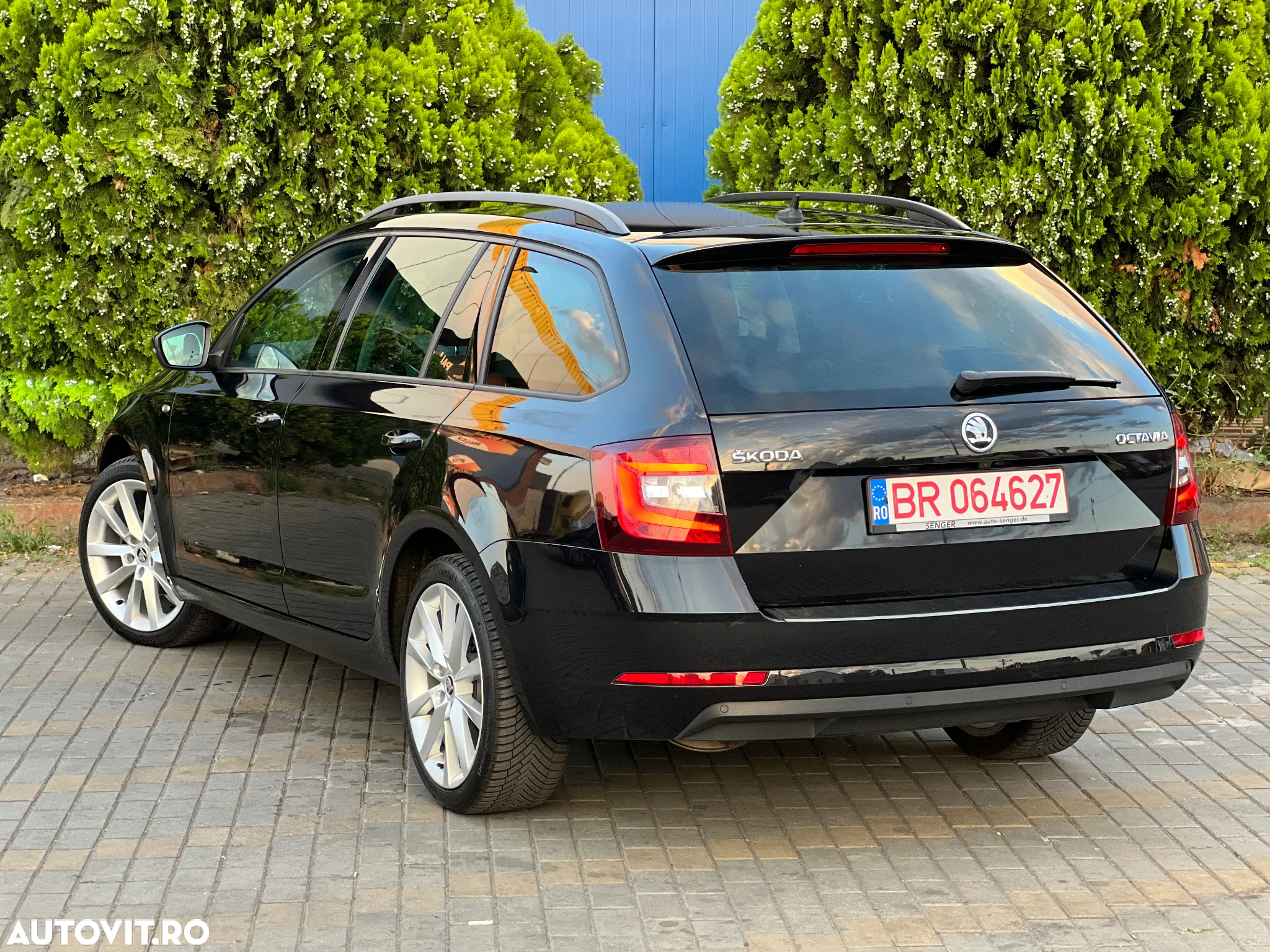 Skoda Octavia 2.0 TDI DSG Soleil - 4