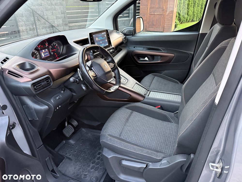 Peugeot Rifter 130 L1 EAT8 GT - 22