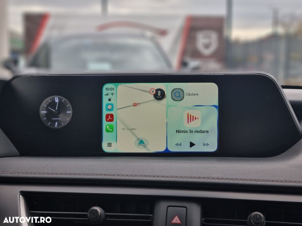Lexus UX 250h Luxury Line - 24