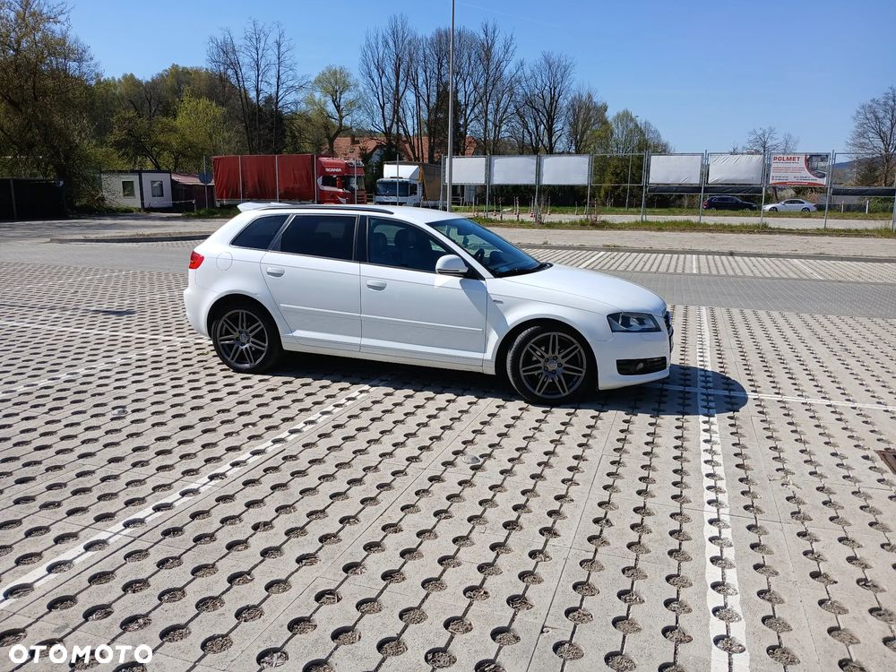 Audi A3 Sportback 2.0 TDI DPF Ambition - 4